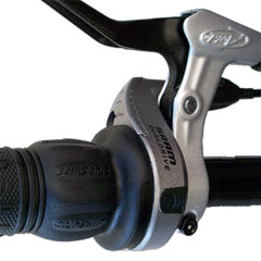 �uSRAM&nbsp;Dual&nbsp;Drive&nbsp;3x9&nbsp;Grip&nbsp;Shifter�v�̊g��ʐ^������