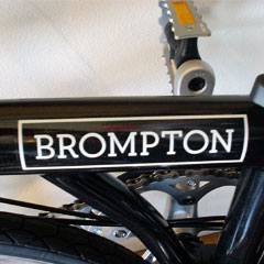 uBROMPTON Decal 2016 Whitev̊gʐ^