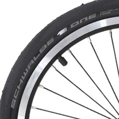 Schwalbe One Folding Tyre 16 x 1.35