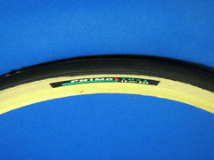 �uPrimo&nbsp;Champion&nbsp;Tyre&nbsp;16&nbsp;x&nbsp;1�v�̊g��ʐ^������
