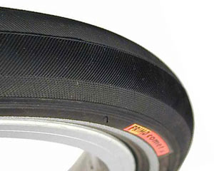 �uPrimo&nbsp;Comet&nbsp;Reflective&nbsp;All&nbsp;Black&nbsp;Tyre&nbsp;16&nbsp;x&nbsp;1&nbsp;3/8�v�̊g��ʐ^������